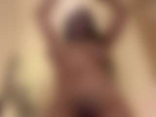 Desire Rodriguez's Live Sex Cam Show