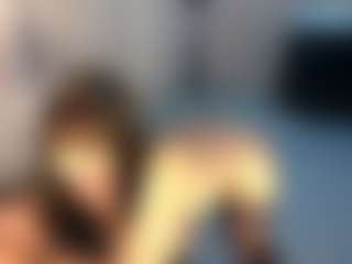 Desire Rodriguez's Live Sex Cam Show