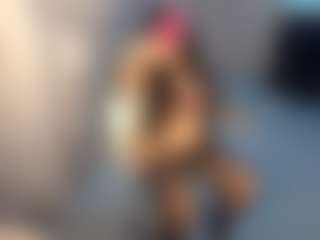 Desire Rodriguez's Live Sex Cam Show