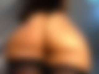 Desire Rodriguez's Live Sex Cam Show