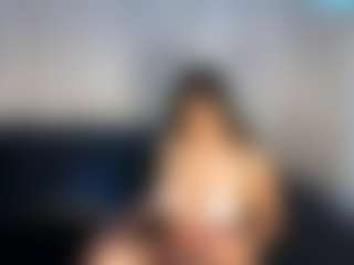 Desire Rodriguez's Live Sex Cam Show