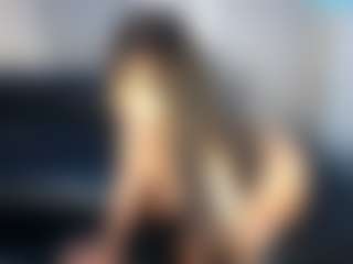 Desire Rodriguez's Live Sex Cam Show