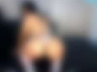 Desire Rodriguez's Live Sex Cam Show