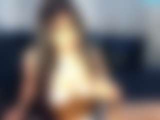 Live cam show with Desire Rodriguez - Brown Eyes Curvy on Camsoda