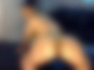 Desire Rodriguez's Live Sex Cam Show