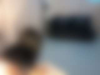 Desire Rodriguez's Live Sex Cam Show