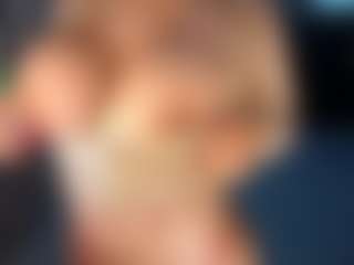 Desire Rodriguez's Live Sex Cam Show