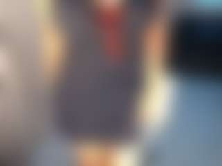 Desire Rodriguez's Live Sex Cam Show