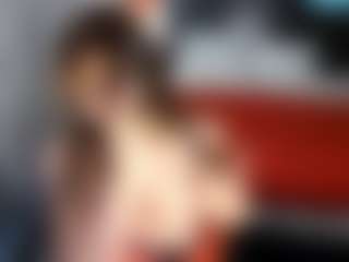Show de cam en vivo con Desire Rodriguez - Big Tits Blowjob en Camsoda