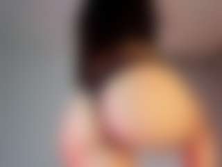 Live cam show with EFFY - Brown Hair on hotwifechat.live