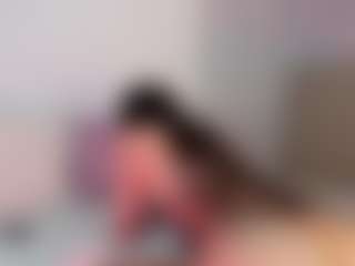 Live cam show with EFFY - Petite on live18s.com | colombia