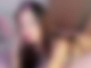 Live cam show with EFFY - Small Tits Brown Hair on Dare Cams