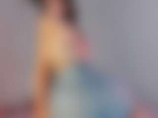 Live cam show with EFFY - Small Ass on Dolls Live