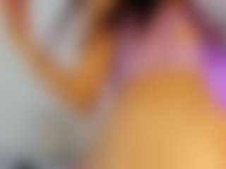 Live cam show with EFFY - Dildo Brown Hair on Camsoda
