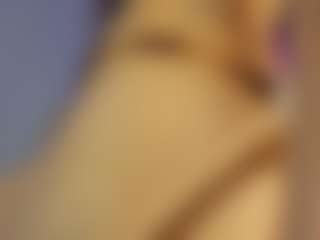 Live cam show with EFFY - Brown Eyes on Mixed Magazine Live