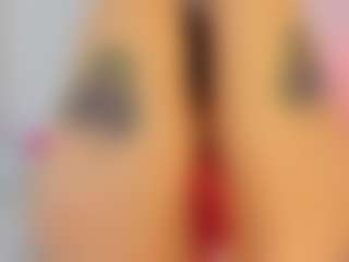 Live cam show with EFFY - Brown Hair Petite on iamadamtest123.com