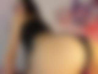 Live cam show with EFFY - Small Tits on Camsoda
