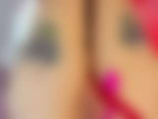 Live cam show with EFFY - Lush Latina on Camsoda | colombia