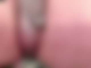 Live cam show with Tyffanny-Evans - Drinking on slutload