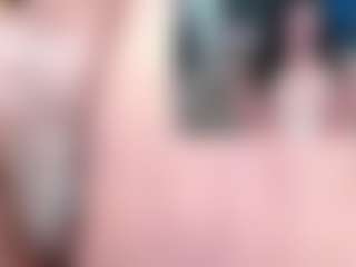 Live cam show with Tyffanny-Evans - HD on Camsoda