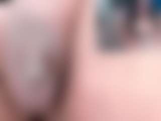 Live cam show with Tyffanny-Evans - Brown Eyes on Camsoda