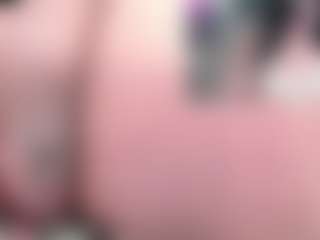 Live cam show with Tyffanny-Evans - Big Tits on Mixed Magazine Live