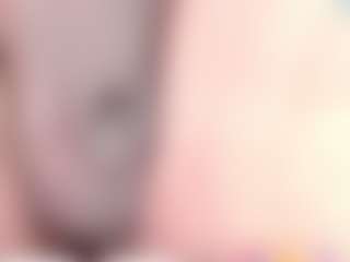 Live cam show with Tyffanny-Evans - Brown Eyes on Camsoda