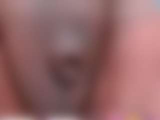 Live cam show with Tyffanny-Evans - Drinking on Camsoda