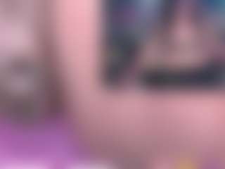 Live cam show with Tyffanny-Evans - Tease on Camsoda