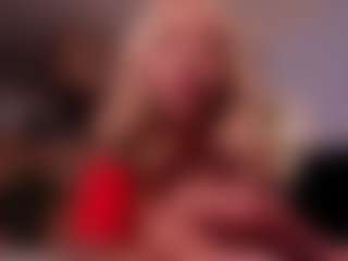 Live cam show with nikollmonroy - Smoking on Dare Cams