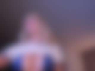 Live cam show with nikollmonroy - Flashing on fapnchat