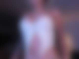 Live cam show with nikollmonroy - Drinking on Livezox