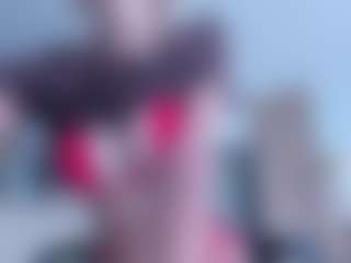 Live cam show with nikollmonroy - Athletic on Camversity