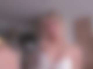 Live cam show with nikollmonroy - Flashing on SpankPalCams
