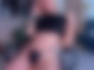 Live cam show with nikollmonroy - Stockings on Uber Horny