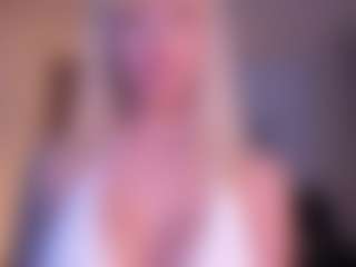 Live cam show with nikollmonroy - Athletic Brown Eyes on live18s.com
