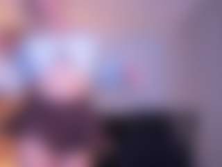 Live cam show with nikollmonroy - Athletic Brown Eyes on googirlz