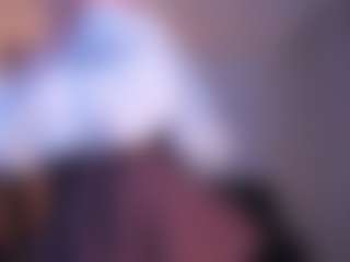 Live cam show with nikollmonroy - Athletic Dildo on SmokeAndPoke