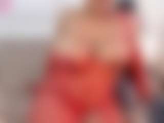 Live cam show with Michelle Lewis - BBW on https://playwithruby.com