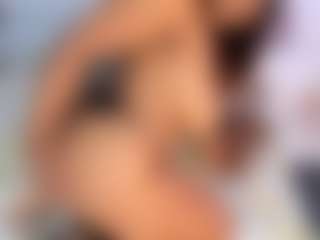 Live cam show with Michelle Lewis - Ebony on CamClone | colombia