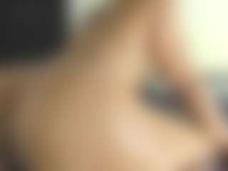 Live cam show with Michelle Lewis - Ebony on Camsoda.co | colombia