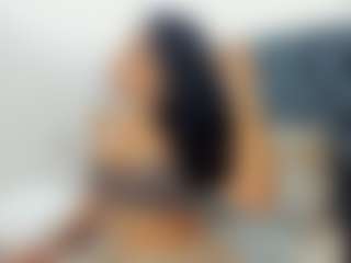 Live cam show with Sophia Lopeez - Average on camtv