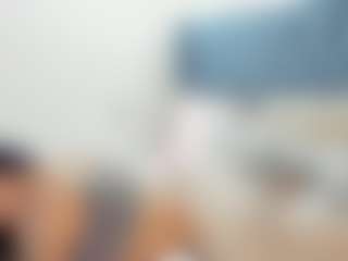 Live cam show with Sophia Lopeez - Tease on sexylivex.com