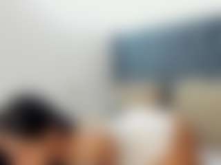Live cam show with Sophia Lopeez - Red Hair on CamwithHer
