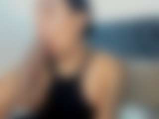 Live cam show with Sophia Lopeez - Gamer Toys on boobsie.com