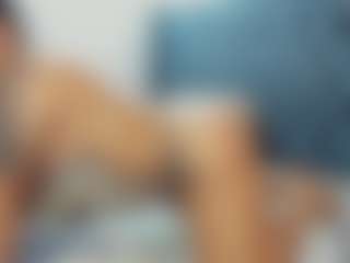Live cam show with Sophia Lopeez - BBW Blowjob on hrnylive.com