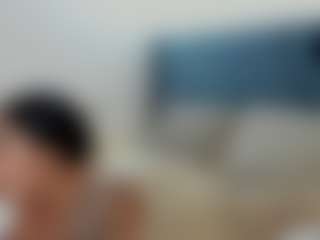 Live cam show with Sophia Lopeez - Brown Eyes BBW on AdultVida.com