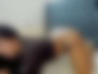 Live cam show with Sophia Lopeez - Belly on luckytryst.com
