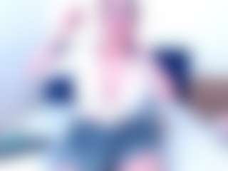 Live cam show with Ella - Blonde Hair on live18s.com