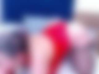 Live cam show with Ella - Average on hrnylive.com